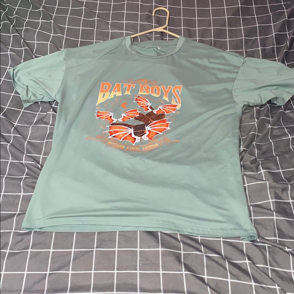 SHEIN Mint Bat Boys Graphic Tee